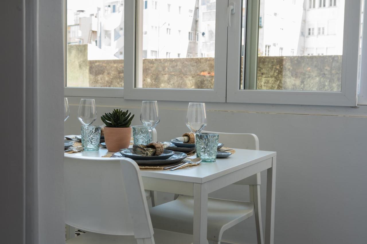 Succeed Campo Pequeno Suites Lissabon Exterior foto