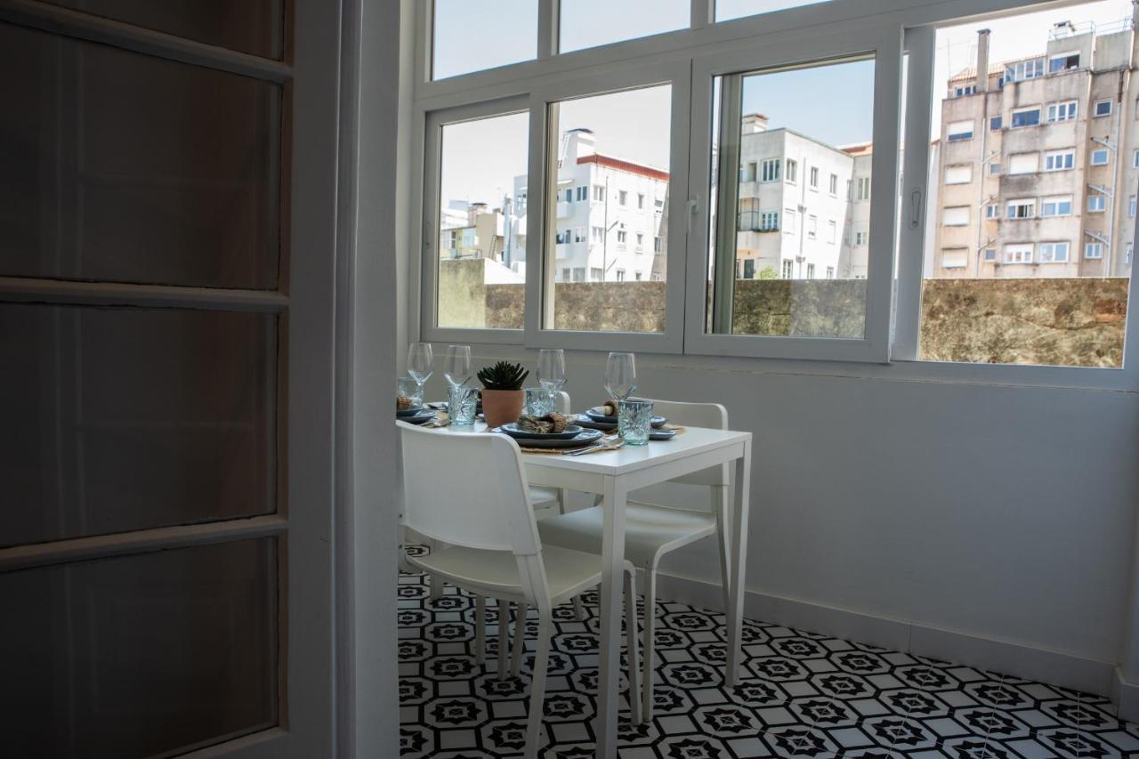 Succeed Campo Pequeno Suites Lissabon Exterior foto